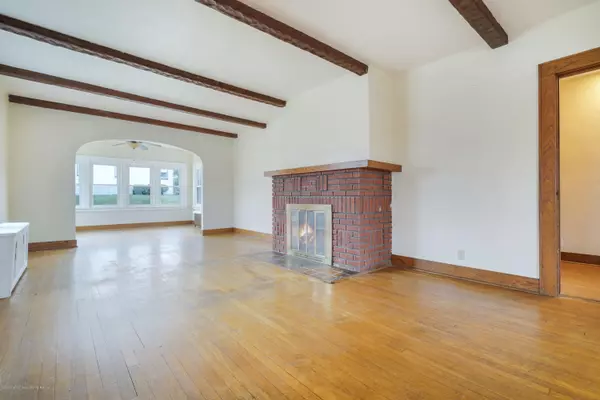 Paterson, NJ 07502,260 Arlington Avenue