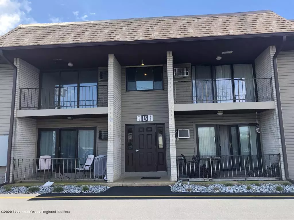 Highlands, NJ 07732,330 Shore Drive #7