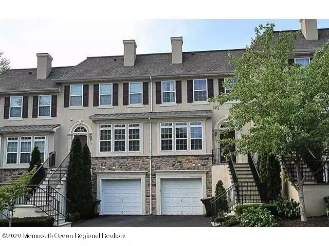 Aberdeen, NJ 07747,12 W Aspen Way