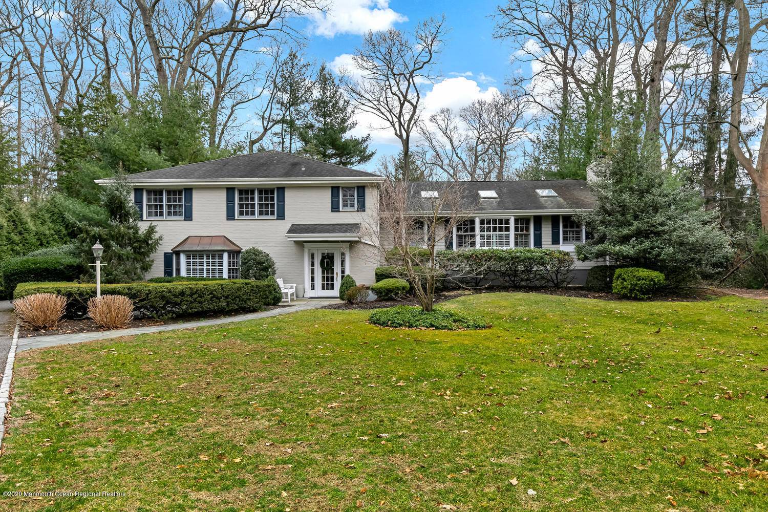 37 Circle Drive, Rumson, NJ 07760
