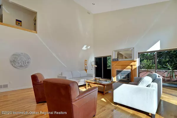 Brielle, NJ 08730,620 Valley Road