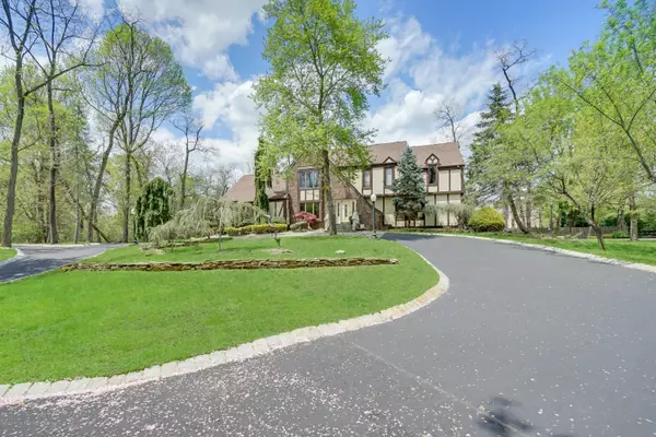 Colts Neck, NJ 07722,4 Hillmont Terrace