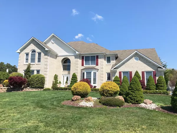 16 Alexis Drive, Farmingdale, NJ 07727