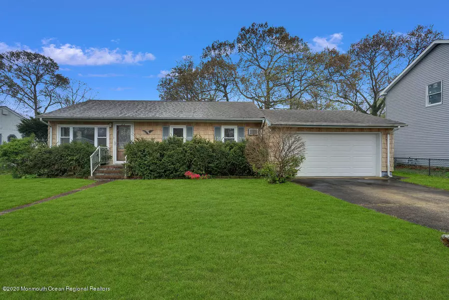 213 Chestnut Drive, Lanoka Harbor, NJ 08734