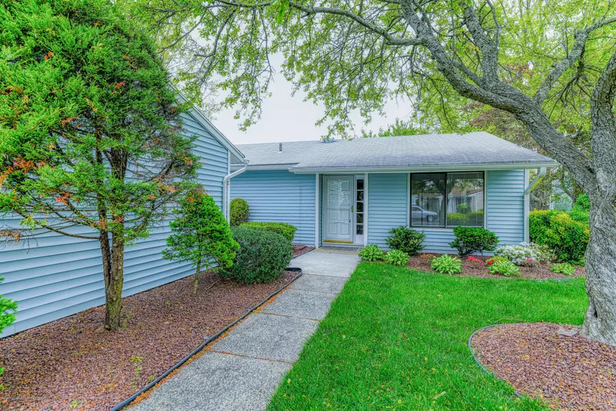 47 Dover Road #47A, Monroe, NJ 08831