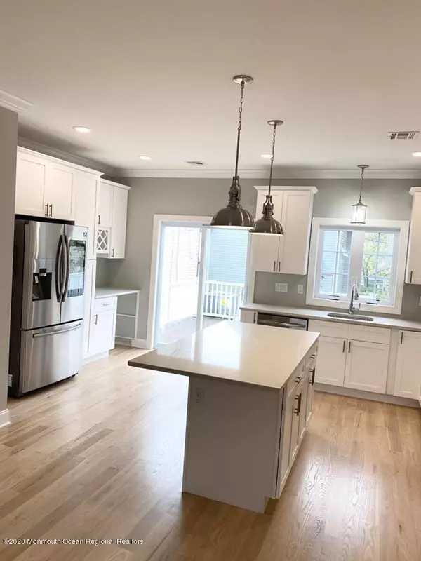 Highlands, NJ 07732,40 Ocean Avenue