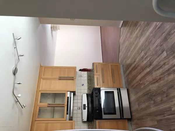 Old Bridge, NJ 08857,217 Silver Lane