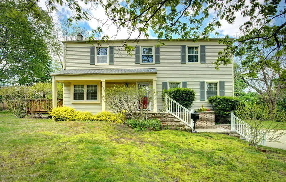 7 Lola Lane, Matawan, NJ 07747