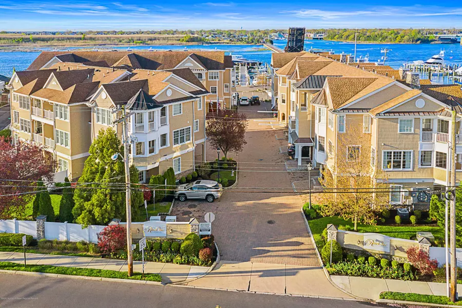 105 River Mist Way, Brielle, NJ 08730