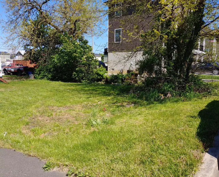 11 2nd Street, Highlands, NJ 07732