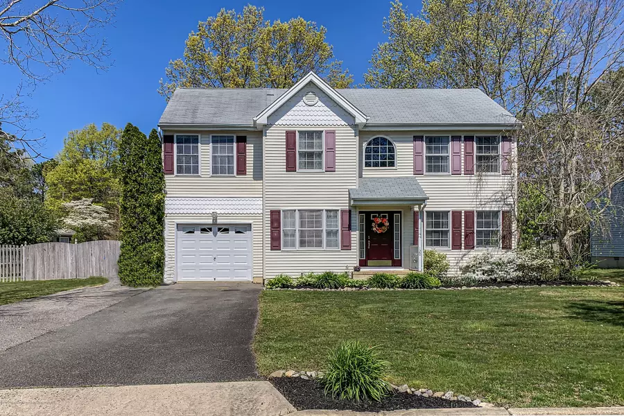 120 Tiller Avenue, Manahawkin, NJ 08050