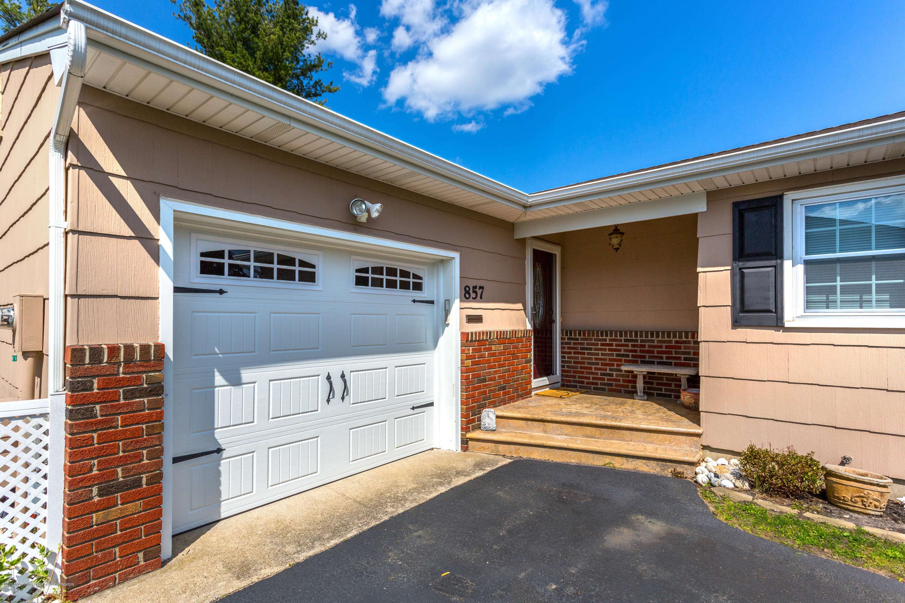 Toms River, NJ 08757,857 Edgebrook Drive N