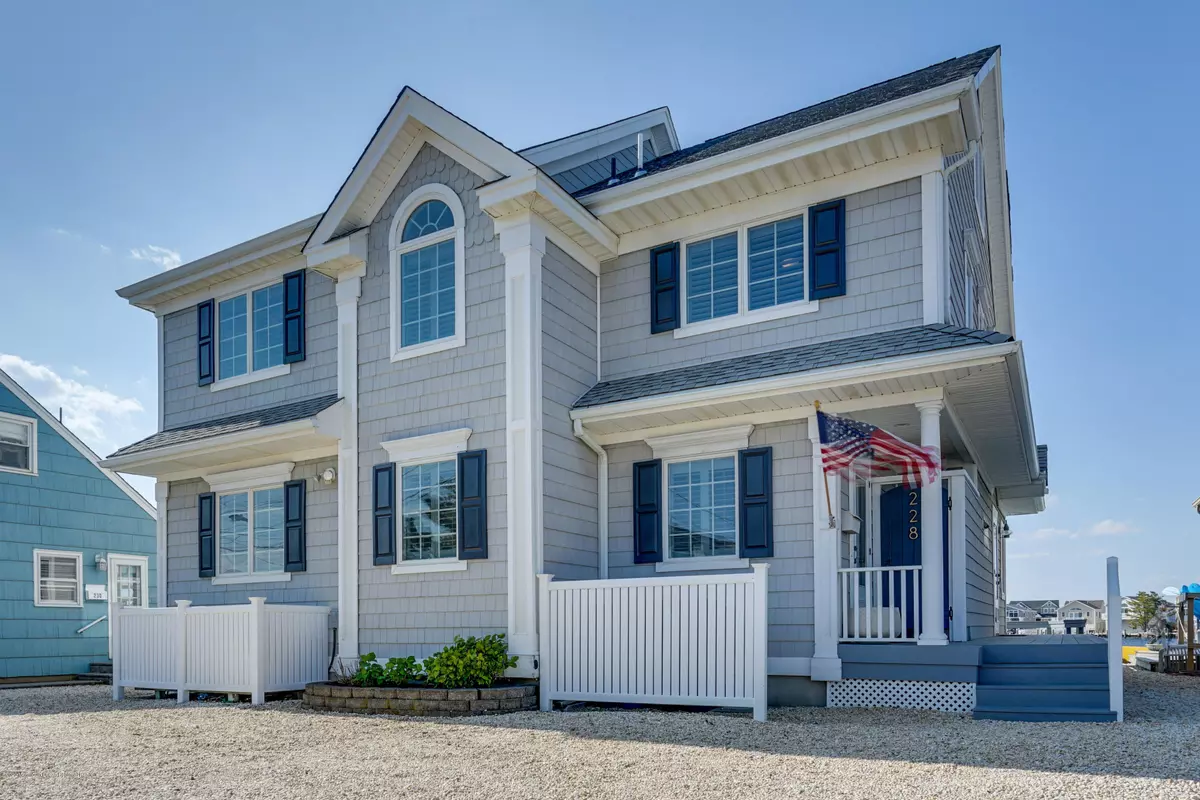 Lavallette, NJ 08735,228 San Fernando Drive