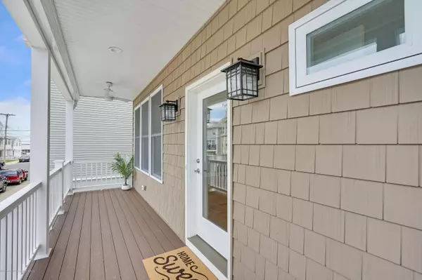 Highlands, NJ 07732,19 Seadrift Avenue