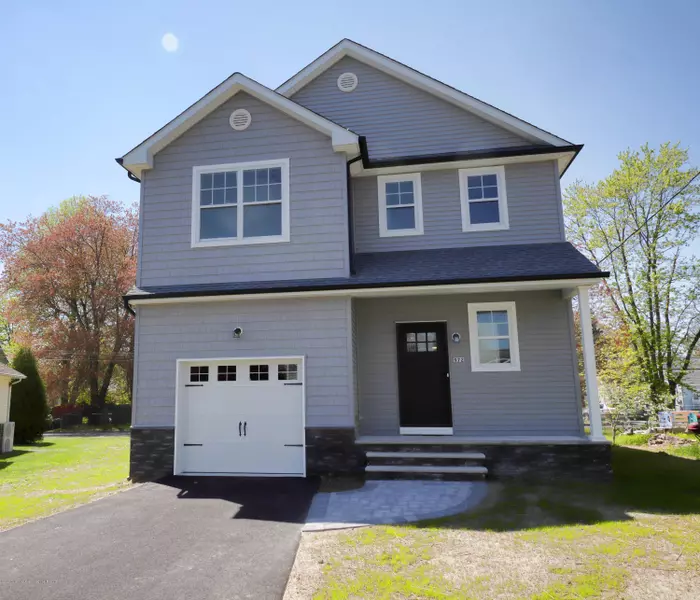 972 Woodmere Drive, Cliffwood Beach, NJ 07735