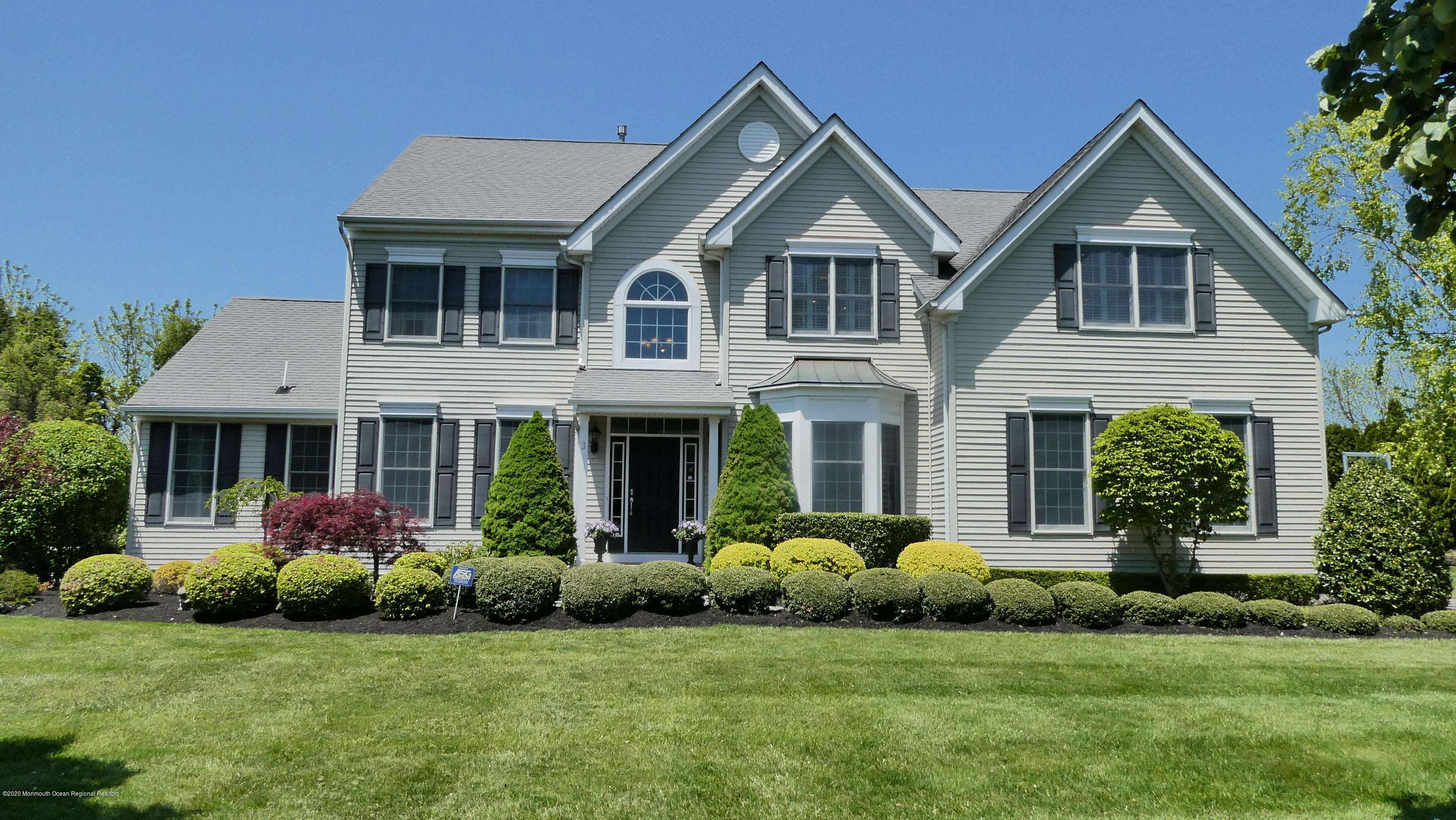 3 Whirlaway Drive, Tinton Falls, NJ 07724