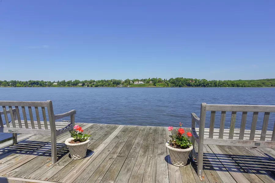 72 Pine Cove Road, Fair Haven, NJ 07704