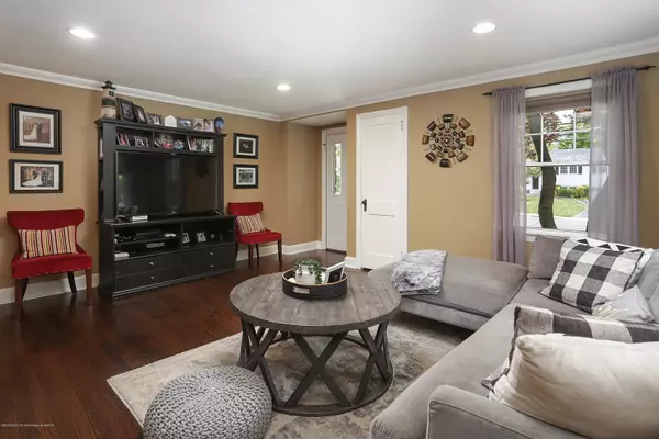 Fair Haven, NJ 07704,270 Hance Road