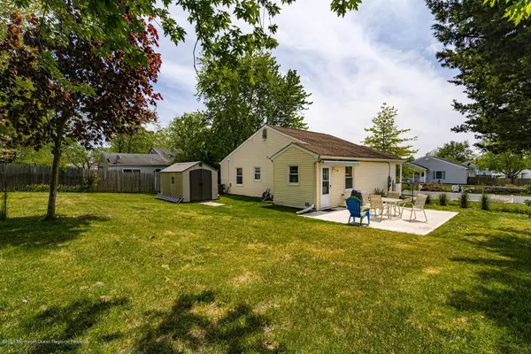 Little Egg Harbor, NJ 08087,120 Cayuga Lake Drive