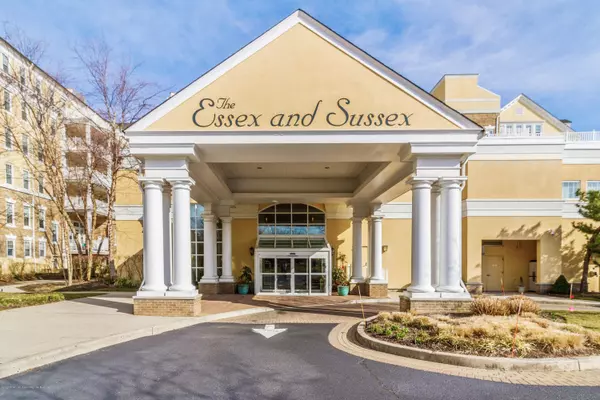 Spring Lake, NJ 07762,700 Ocean Avenue #104
