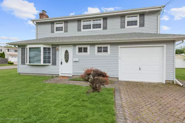 Old Bridge, NJ 08857,30 Grace Drive