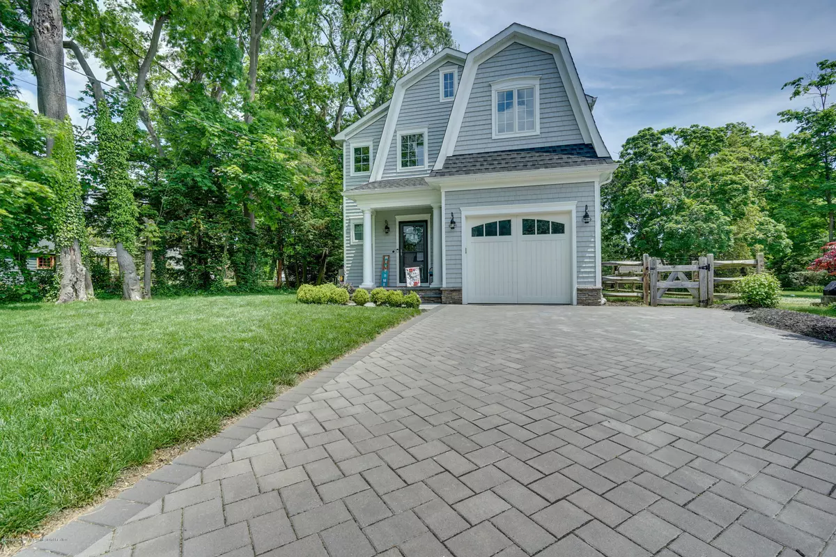 Atlantic Highlands, NJ 07716,2 Latham Avenue