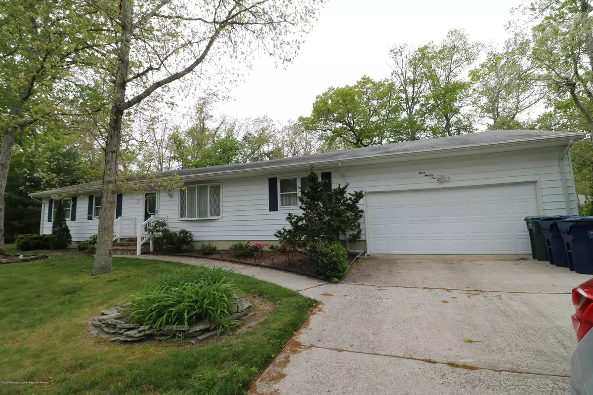 Little Egg Harbor, NJ 08087,321 Country Club Boulevard