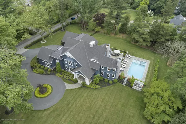 Rumson, NJ 07760,2 Buttonwood Lane