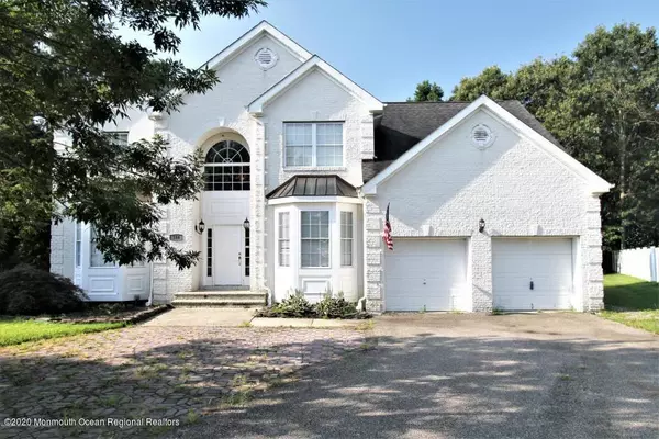 598 Somerset Drive, Toms River, NJ 08753