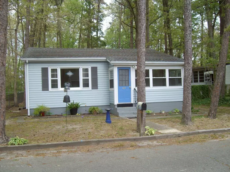 218 Lenape Trail, Forked River, NJ 08731