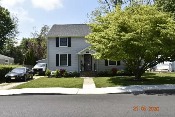 66 Obre Place, Shrewsbury Boro, NJ 07702