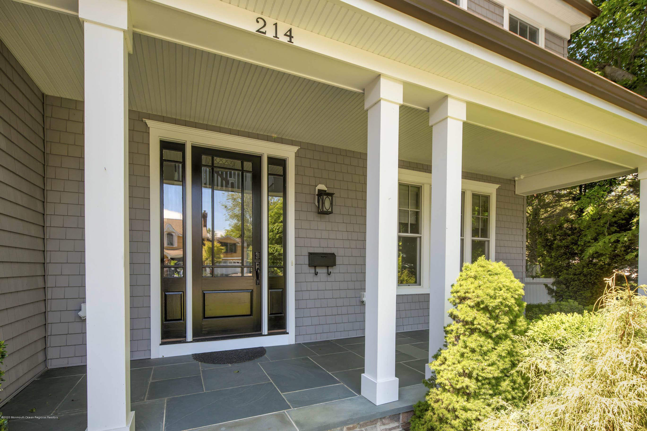 Fair Haven, NJ 07704,214 Cambridge Avenue