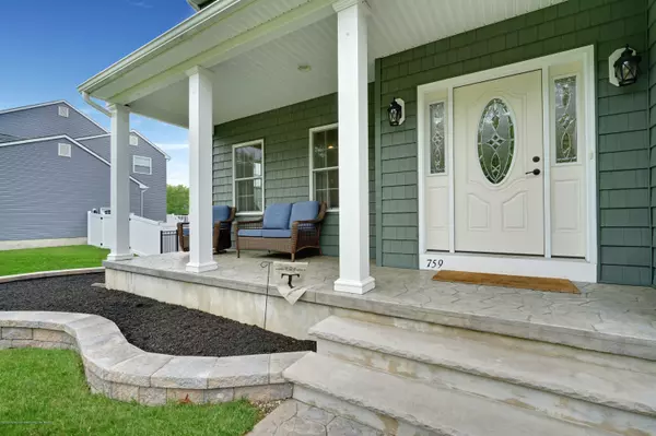 Lanoka Harbor, NJ 08734,759 Grove Street