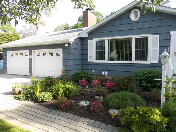 245 Springfield Avenue, Pine Beach, NJ 08741