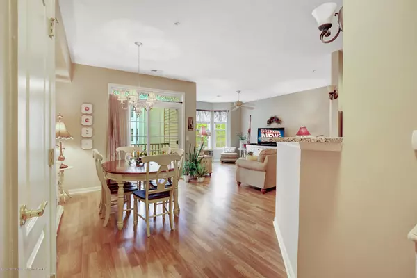 Old Bridge, NJ 08857,26 Azalea Drive #3414