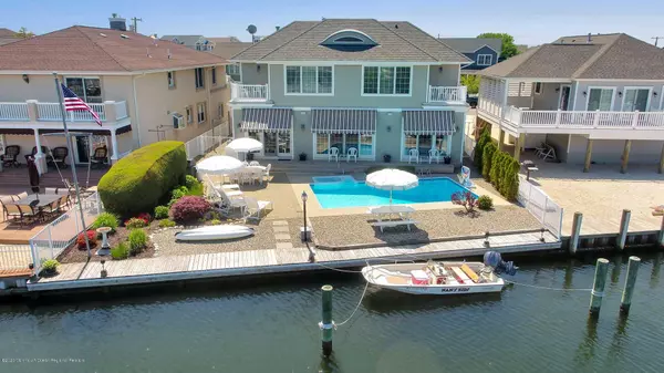 110 Dickman Drive, Lavallette, NJ 08735