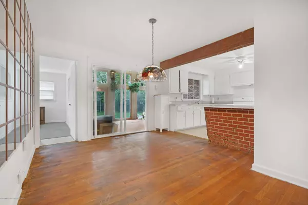 Red Bank, NJ 07701,47 Catherine Avenue