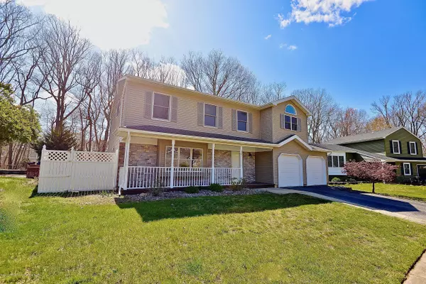 Howell, NJ 07731,16 Deer Hollow Drive