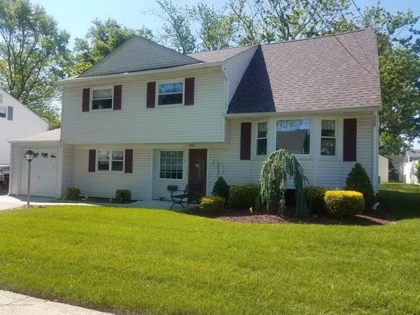 11 Adam Place, Hazlet, NJ 07730