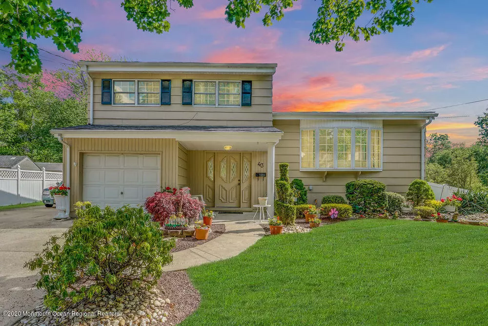 Old Bridge, NJ 08857,43 York Street