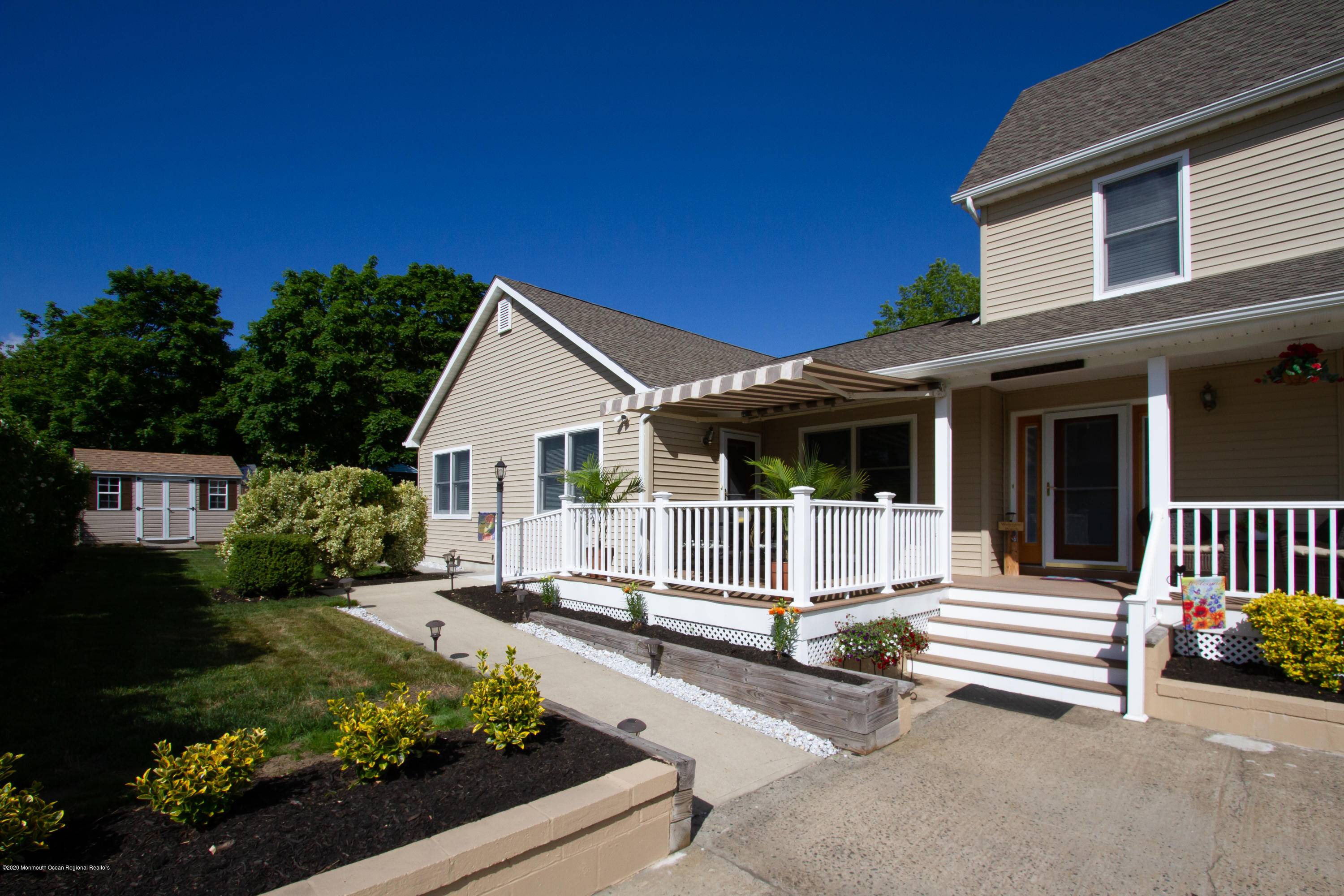 Atlantic Highlands, NJ 07716,42 Leonard Avenue