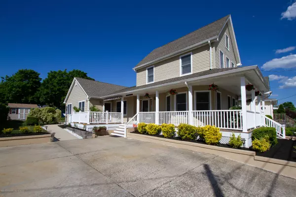 42 Leonard Avenue, Atlantic Highlands, NJ 07716