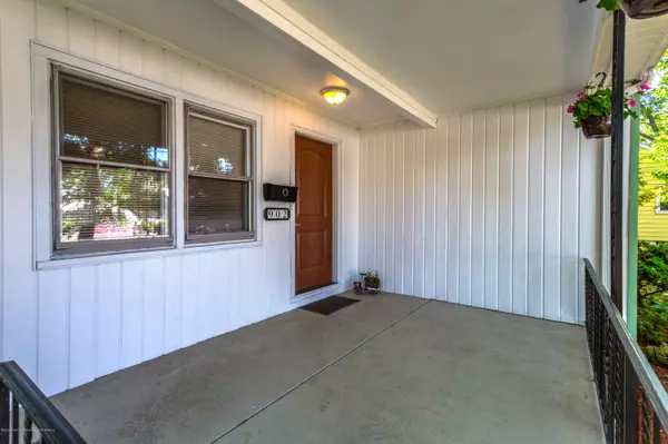 Old Bridge, NJ 08857,902 Englishtown Road