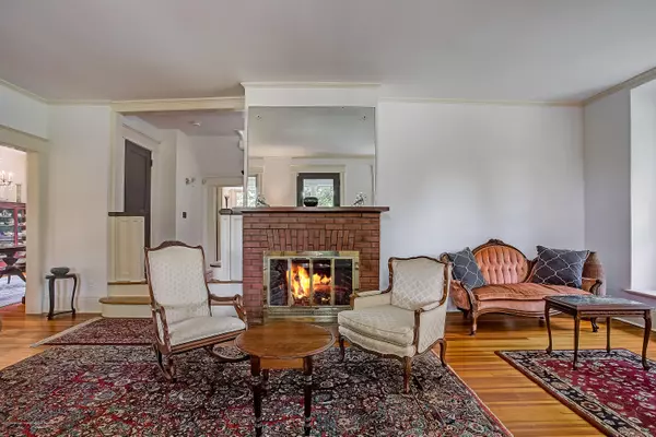 Atlantic Highlands, NJ 07716,53 Hooper Avenue