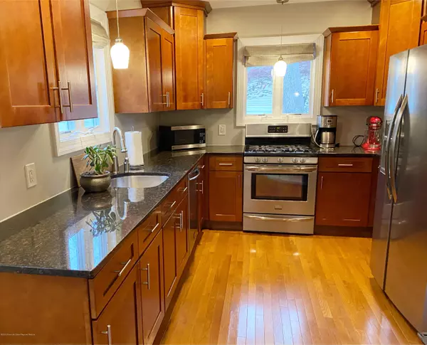 Atlantic Highlands, NJ 07716,148 Maplewood Avenue