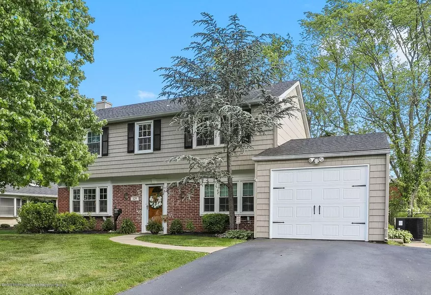 129 Andover Lane, Matawan, NJ 07747