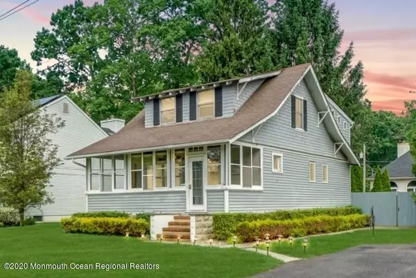 32 Avenue F, Monroe, NJ 08831