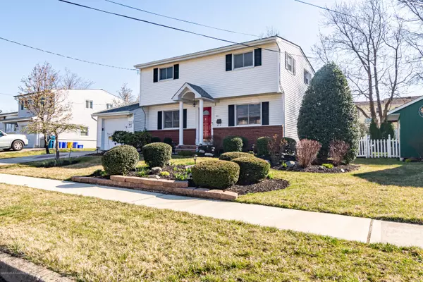 32 Terrill Road, Old Bridge, NJ 08857