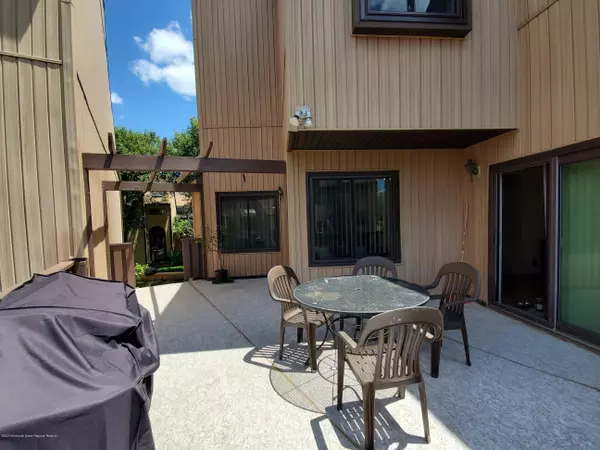 Old Bridge, NJ 08857,242 Silver Lane