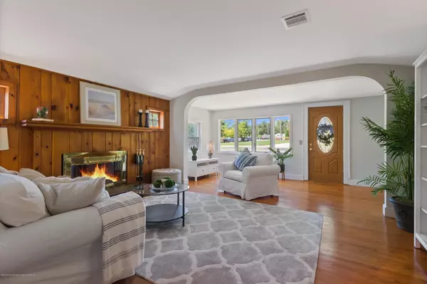 Atlantic Highlands, NJ 07716,170 Monmouth Avenue